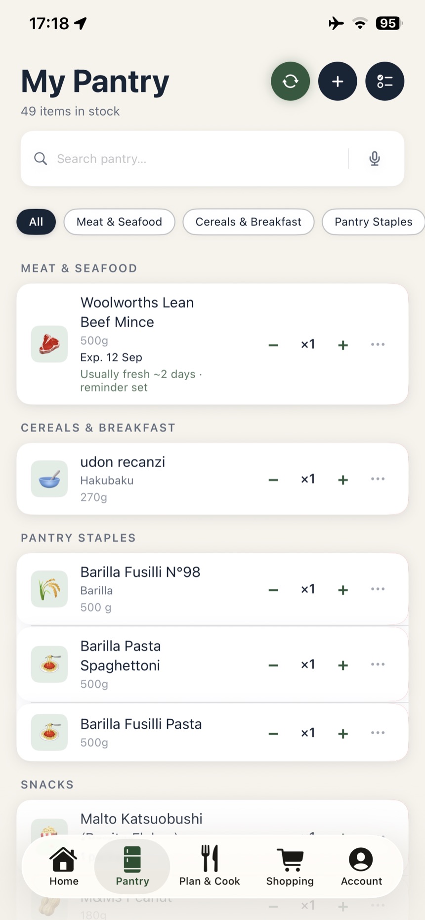 Sous Pantry pantry inventory listing 49 items with categories, quantities and expiry reminders